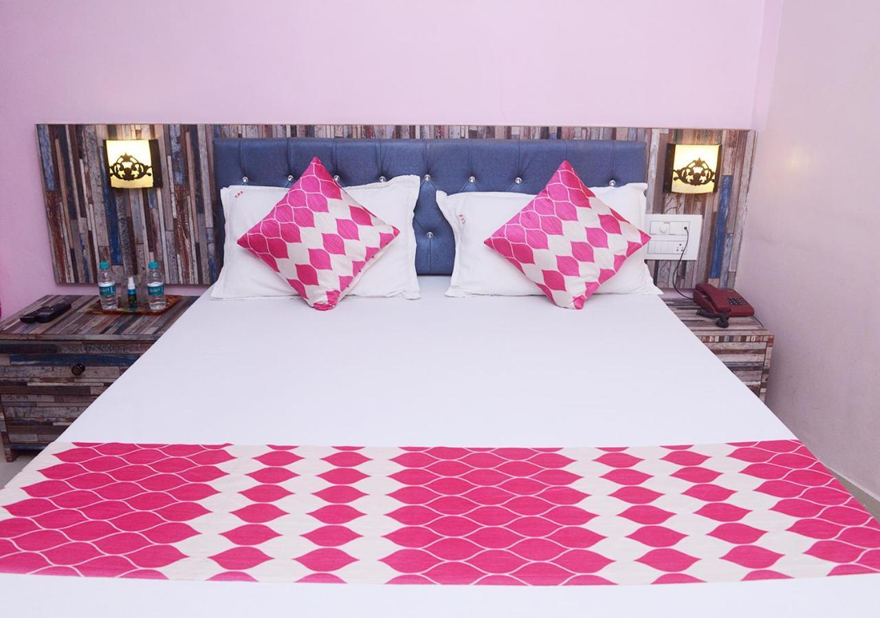 מומביי Srk Hotel מראה חיצוני תמונה